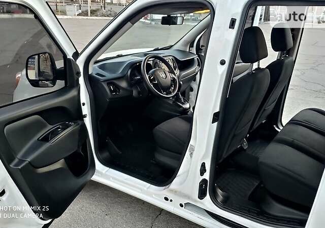 Ram Promaster City, об'ємом двигуна 2.4 л та пробігом 149 тис. км за 11599 $, фото 78 на Automoto.ua