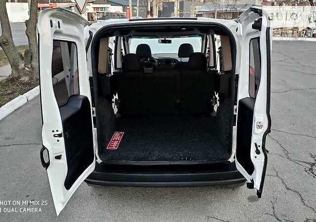 Ram Promaster City, об'ємом двигуна 2.4 л та пробігом 149 тис. км за 11599 $, фото 127 на Automoto.ua