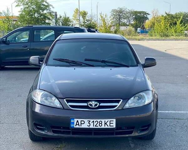 Коричневый Равон Gentra, объемом двигателя 1.49 л и пробегом 190 тыс. км за 4200 $, фото 8 на Automoto.ua