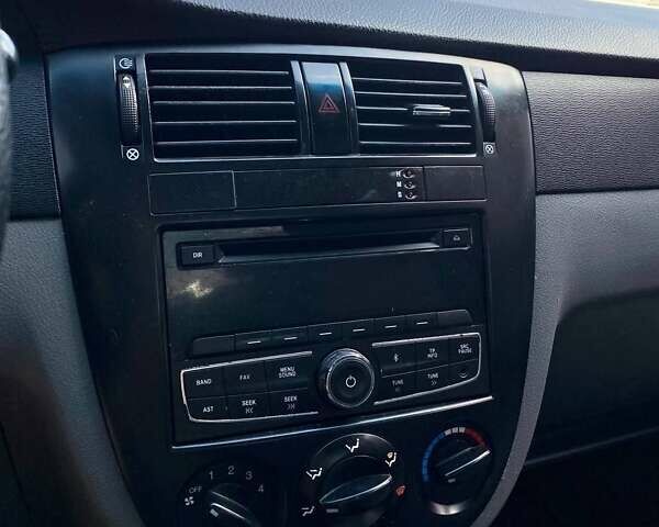 Коричневый Равон Gentra, объемом двигателя 1.49 л и пробегом 190 тыс. км за 4200 $, фото 21 на Automoto.ua