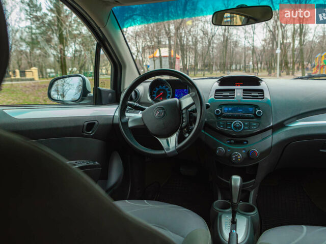 Білий Равон Р2, об'ємом двигуна 1.2 л та пробігом 101 тис. км за 5990 $, фото 8 на Automoto.ua