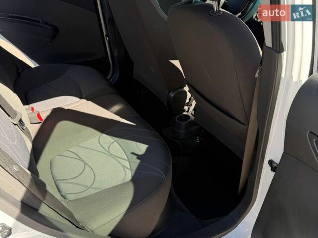 Білий Равон Р2, об'ємом двигуна 1.25 л та пробігом 70 тис. км за 6500 $, фото 14 на Automoto.ua