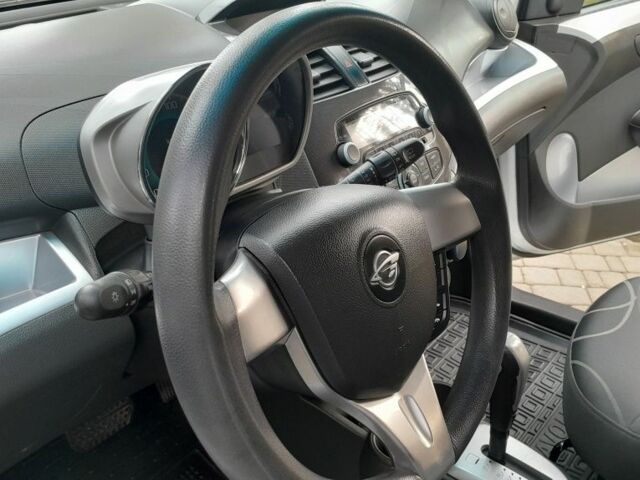 Білий Равон Р2, об'ємом двигуна 1.25 л та пробігом 100 тис. км за 6800 $, фото 10 на Automoto.ua