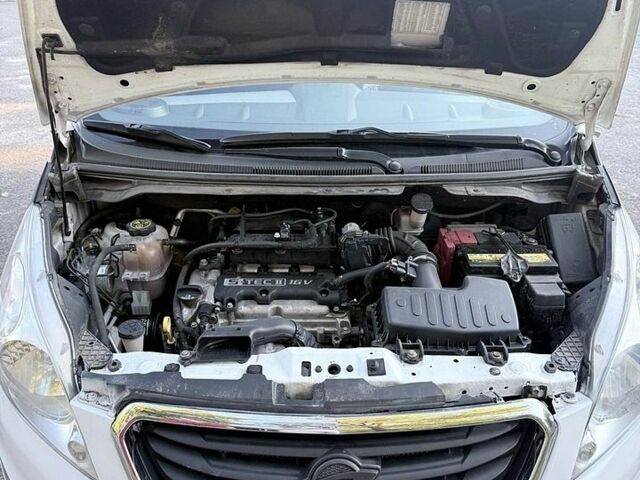 Белый Равон Р2, объемом двигателя 1.2 л и пробегом 151 тыс. км за 5500 $, фото 1 на Automoto.ua