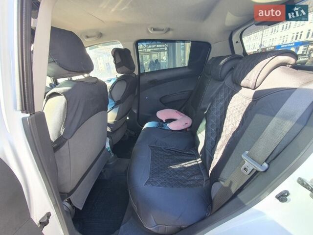 Белый Равон Р2, объемом двигателя 1.25 л и пробегом 105 тыс. км за 5300 $, фото 6 на Automoto.ua