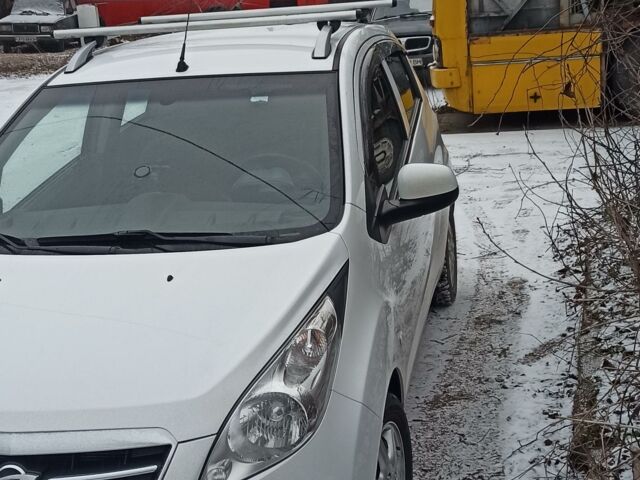 Белый Равон Р2, объемом двигателя 1.25 л и пробегом 60 тыс. км за 7400 $, фото 3 на Automoto.ua