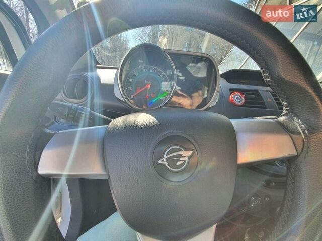 Белый Равон Р2, объемом двигателя 1.25 л и пробегом 105 тыс. км за 5300 $, фото 7 на Automoto.ua