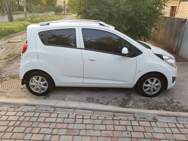 Білий Равон Р2, об'ємом двигуна 1.25 л та пробігом 7 тис. км за 8300 $, фото 2 на Automoto.ua