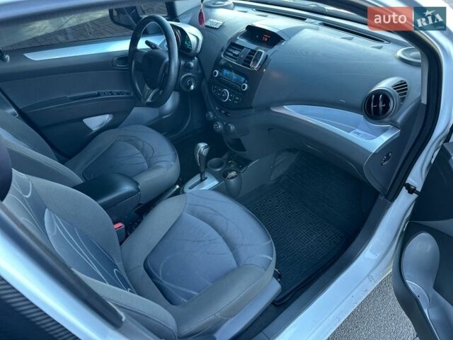 Белый Равон Р2, объемом двигателя 1.25 л и пробегом 70 тыс. км за 6400 $, фото 13 на Automoto.ua