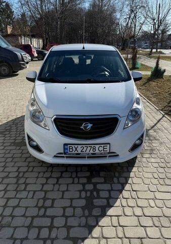 Белый Равон Р2, объемом двигателя 1.25 л и пробегом 54 тыс. км за 6500 $, фото 1 на Automoto.ua