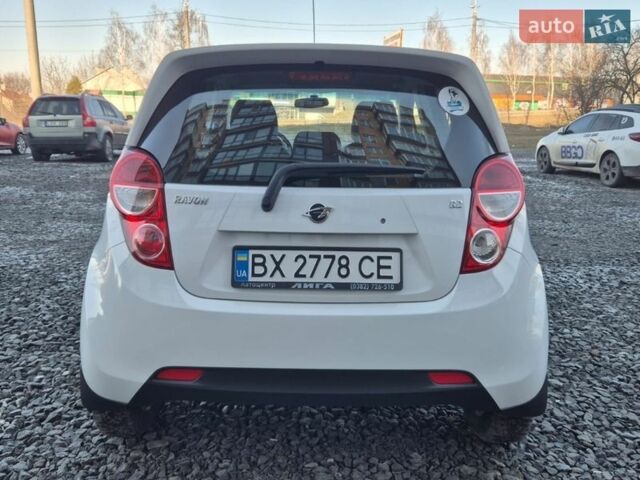 Белый Равон Р2, объемом двигателя 1.25 л и пробегом 55 тыс. км за 7500 $, фото 5 на Automoto.ua