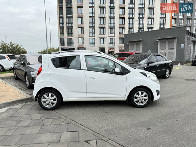 Білий Равон Р2, об'ємом двигуна 1.25 л та пробігом 75 тис. км за 7200 $, фото 5 на Automoto.ua