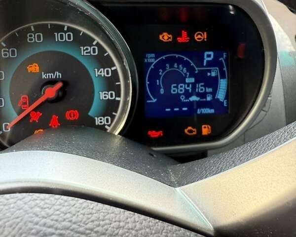 Білий Равон Р2, об'ємом двигуна 1.25 л та пробігом 69 тис. км за 6700 $, фото 8 на Automoto.ua