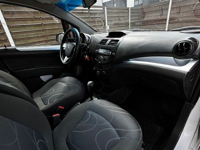Белый Равон Р2, объемом двигателя 1.25 л и пробегом 177 тыс. км за 6500 $, фото 17 на Automoto.ua