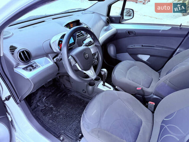 Білий Равон Р2, об'ємом двигуна 1.25 л та пробігом 75 тис. км за 6950 $, фото 19 на Automoto.ua