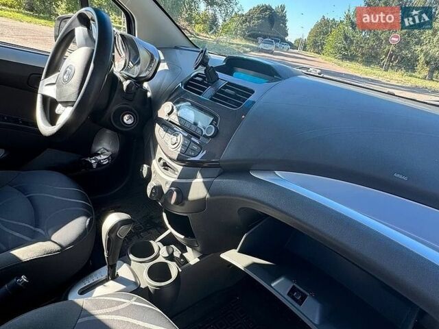 Білий Равон Р2, об'ємом двигуна 1.25 л та пробігом 42 тис. км за 7500 $, фото 3 на Automoto.ua