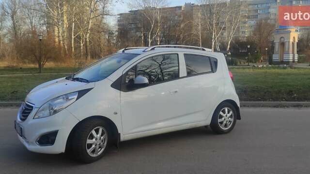 Білий Равон Р2, об'ємом двигуна 1.25 л та пробігом 176 тис. км за 6600 $, фото 7 на Automoto.ua