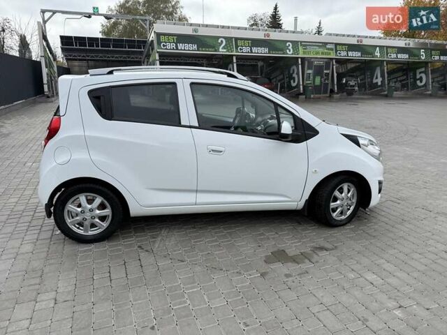 Білий Равон Р2, об'ємом двигуна 1.25 л та пробігом 54 тис. км за 6500 $, фото 10 на Automoto.ua