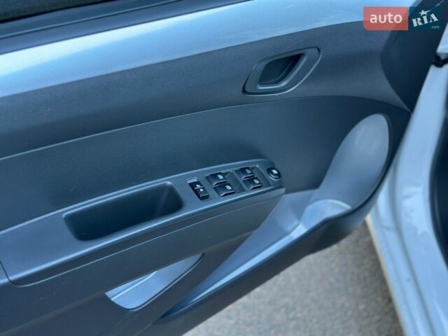 Белый Равон Р2, объемом двигателя 1.25 л и пробегом 70 тыс. км за 6400 $, фото 9 на Automoto.ua