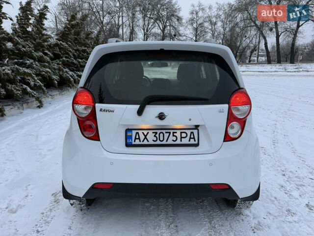 Білий Равон Р2, об'ємом двигуна 1.25 л та пробігом 75 тис. км за 6950 $, фото 5 на Automoto.ua