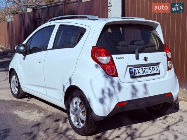 Білий Равон Р2, об'ємом двигуна 1.25 л та пробігом 89 тис. км за 6800 $, фото 47 на Automoto.ua