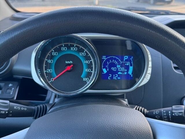 Білий Равон Р2, об'ємом двигуна 1.25 л та пробігом 90 тис. км за 6300 $, фото 2 на Automoto.ua