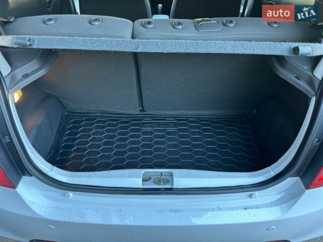 Белый Равон Р2, объемом двигателя 1.25 л и пробегом 70 тыс. км за 6400 $, фото 22 на Automoto.ua