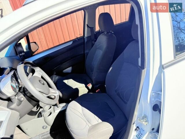 Білий Равон Р2, об'ємом двигуна 1.25 л та пробігом 89 тис. км за 6800 $, фото 38 на Automoto.ua