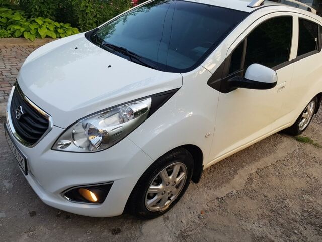 Білий Равон Р2, об'ємом двигуна 1.25 л та пробігом 7 тис. км за 8300 $, фото 7 на Automoto.ua