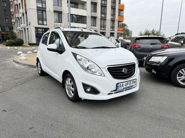 Белый Равон Р2, объемом двигателя 1.2 л и пробегом 75 тыс. км за 7200 $, фото 6 на Automoto.ua