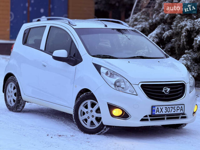 Білий Равон Р2, об'ємом двигуна 1.25 л та пробігом 75 тис. км за 6950 $, фото 1 на Automoto.ua