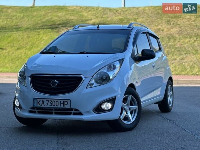 Белый Равон Р2, объемом двигателя 1.25 л и пробегом 70 тыс. км за 6400 $, фото 3 на Automoto.ua