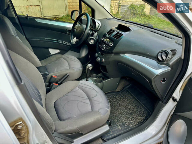 Белый Равон Р2, объемом двигателя 1.25 л и пробегом 63 тыс. км за 6999 $, фото 15 на Automoto.ua