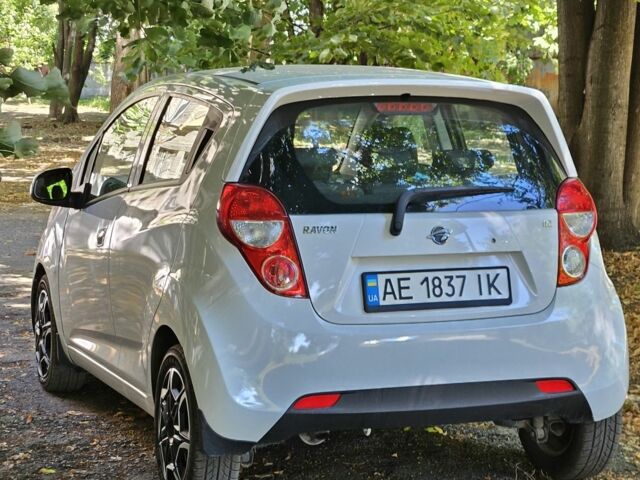 Белый Равон Р2, объемом двигателя 1.2 л и пробегом 120 тыс. км за 5197 $, фото 1 на Automoto.ua