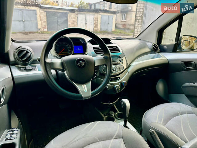 Белый Равон Р2, объемом двигателя 1.25 л и пробегом 63 тыс. км за 6999 $, фото 9 на Automoto.ua