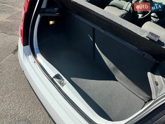 Білий Равон Р2, об'ємом двигуна 1.25 л та пробігом 42 тис. км за 7500 $, фото 5 на Automoto.ua