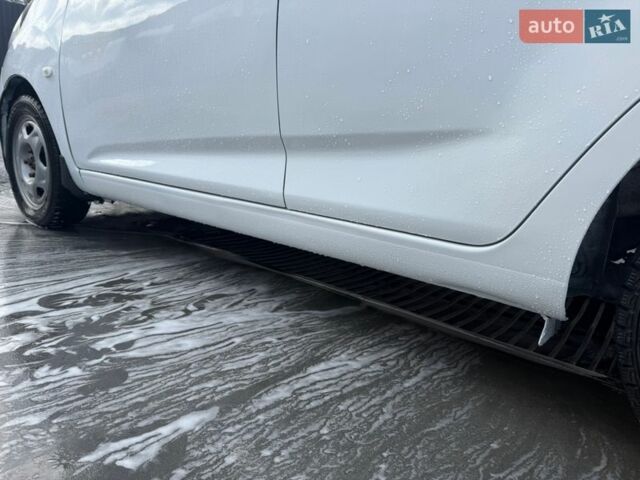 Білий Равон Р2, об'ємом двигуна 1.25 л та пробігом 117 тис. км за 4500 $, фото 4 на Automoto.ua