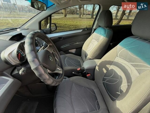 Белый Равон Р2, объемом двигателя 1.25 л и пробегом 56 тыс. км за 7000 $, фото 10 на Automoto.ua