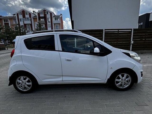 Білий Равон Р2, об'ємом двигуна 1.25 л та пробігом 177 тис. км за 6500 $, фото 3 на Automoto.ua