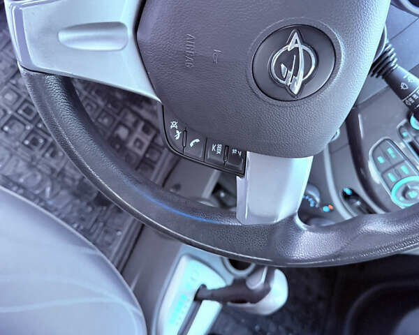 Білий Равон Р2, об'ємом двигуна 1.25 л та пробігом 75 тис. км за 6950 $, фото 2 на Automoto.ua