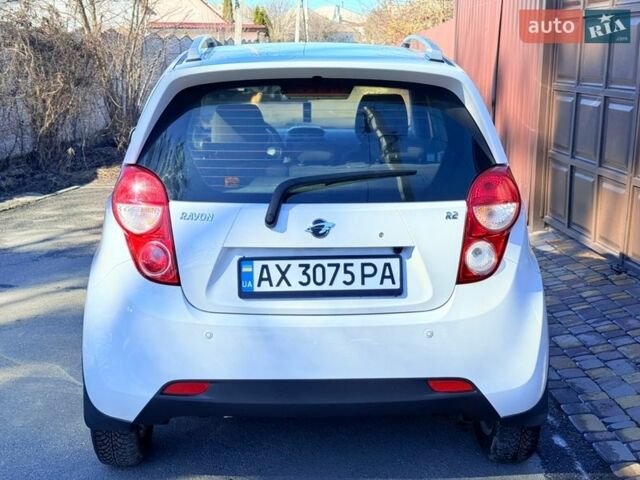 Білий Равон Р2, об'ємом двигуна 1.25 л та пробігом 89 тис. км за 6800 $, фото 19 на Automoto.ua