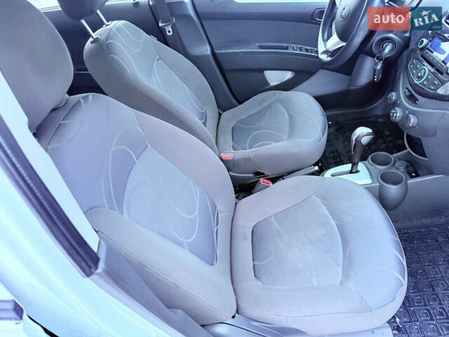 Білий Равон Р2, об'ємом двигуна 1.25 л та пробігом 75 тис. км за 6950 $, фото 9 на Automoto.ua