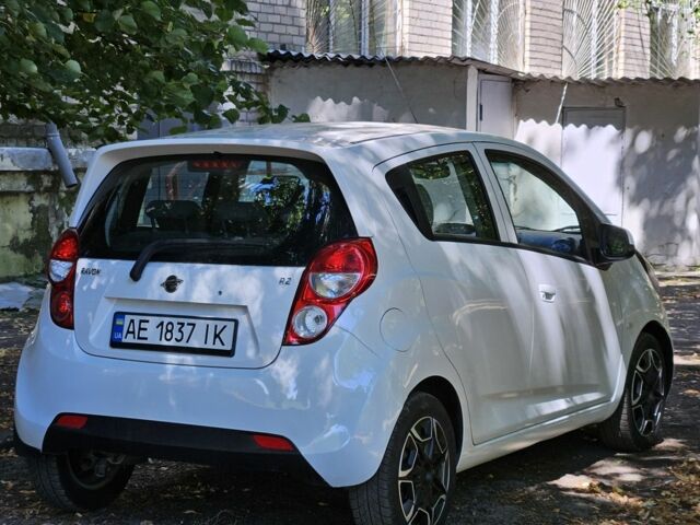 Белый Равон Р2, объемом двигателя 1.2 л и пробегом 120 тыс. км за 5197 $, фото 6 на Automoto.ua