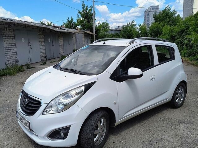 Белый Равон Р2, объемом двигателя 1.25 л и пробегом 40 тыс. км за 6000 $, фото 6 на Automoto.ua