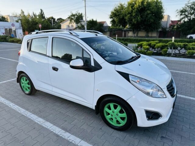 Білий Равон Р2, об'ємом двигуна 1.2 л та пробігом 104 тис. км за 5099 $, фото 3 на Automoto.ua