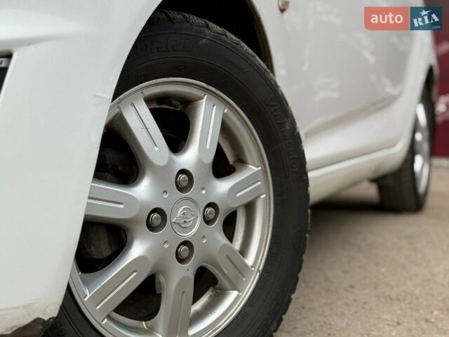 Белый Равон Р2, объемом двигателя 1.25 л и пробегом 37 тыс. км за 6500 $, фото 5 на Automoto.ua