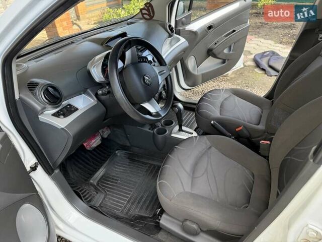 Білий Равон Р2, об'ємом двигуна 1.25 л та пробігом 54 тис. км за 6500 $, фото 4 на Automoto.ua