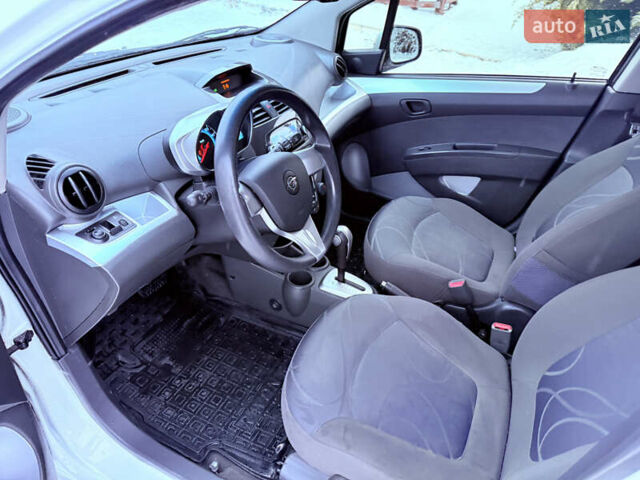 Білий Равон Р2, об'ємом двигуна 1.25 л та пробігом 75 тис. км за 6950 $, фото 18 на Automoto.ua