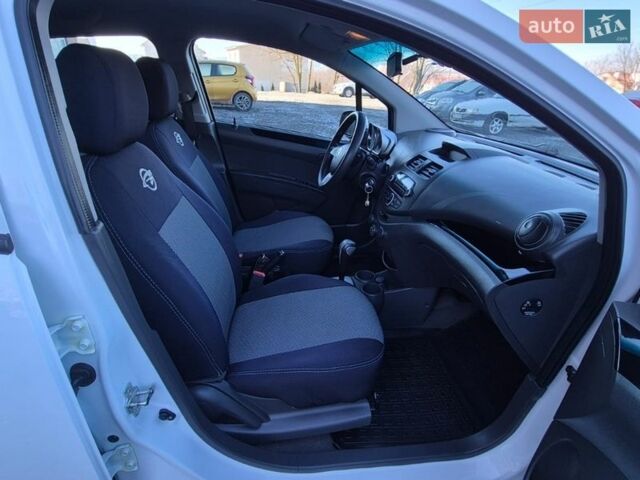 Белый Равон Р2, объемом двигателя 1.25 л и пробегом 55 тыс. км за 7500 $, фото 32 на Automoto.ua