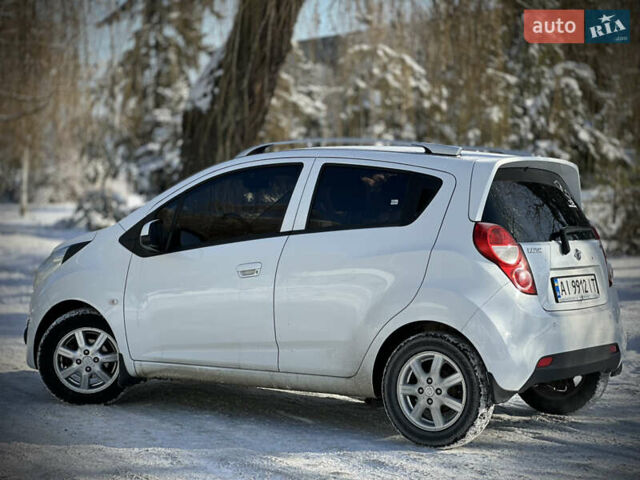 Белый Равон Р2, объемом двигателя 1.25 л и пробегом 73 тыс. км за 6300 $, фото 9 на Automoto.ua